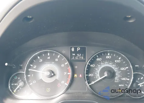 2010 Subaru Outback 2.5I Premium z USA, uszkodzony, nr VIN 4S4BRBGC8A3310418